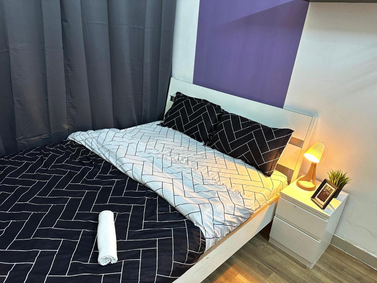Homestay Beautiful Double Partition In Tecom Near Icm Metro Dubai