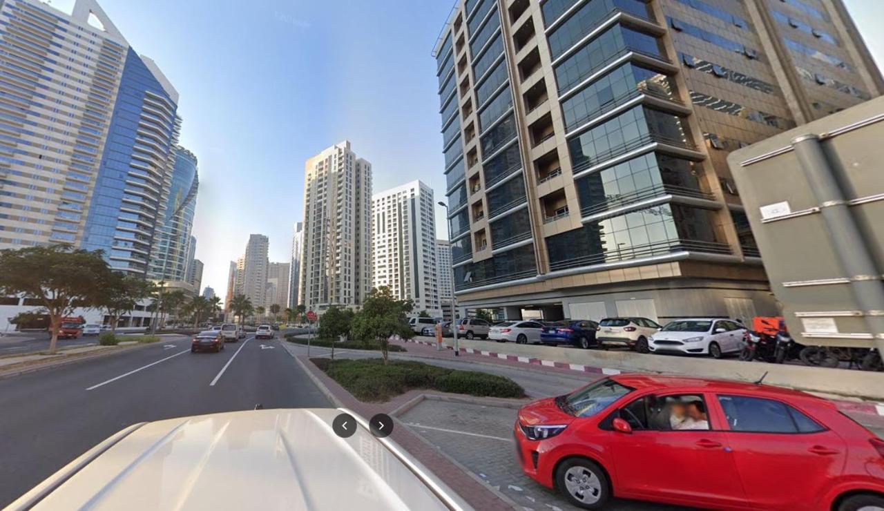 Beautiful Double Partition In Tecom Near Icm Metro Dubai